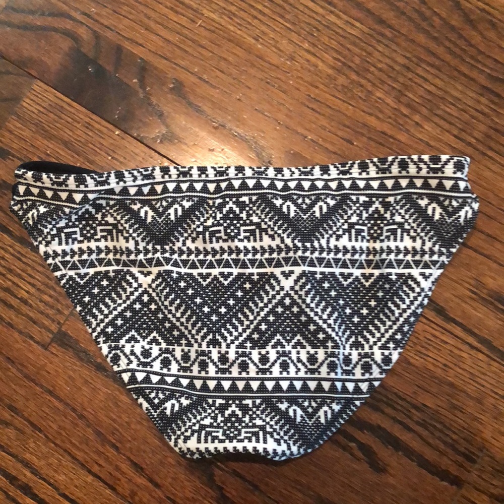 Bikini bottom - Picture 2 of 4